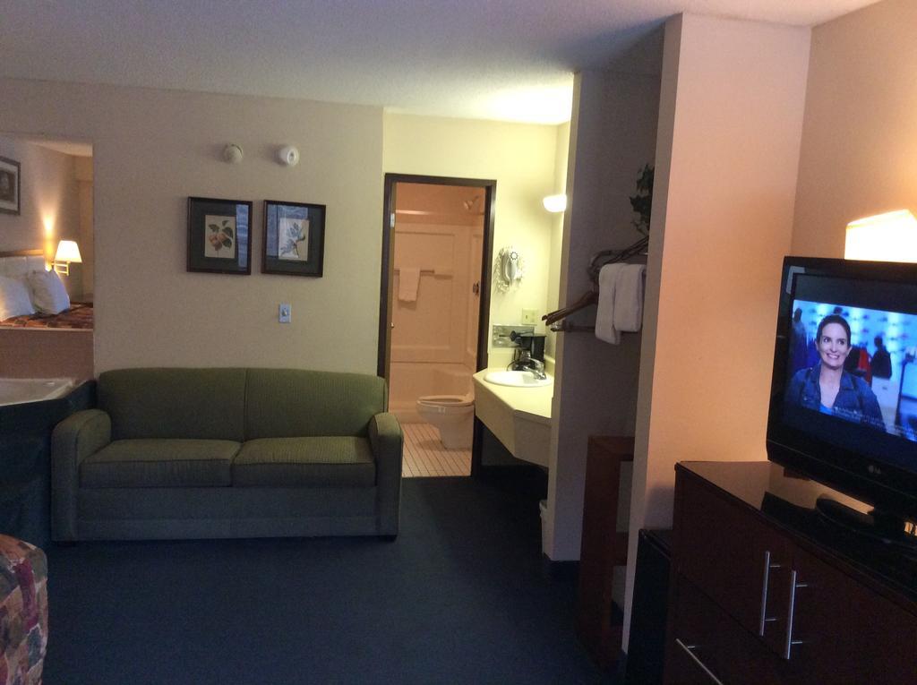 Americas Best Inn&Suites York Exterior foto