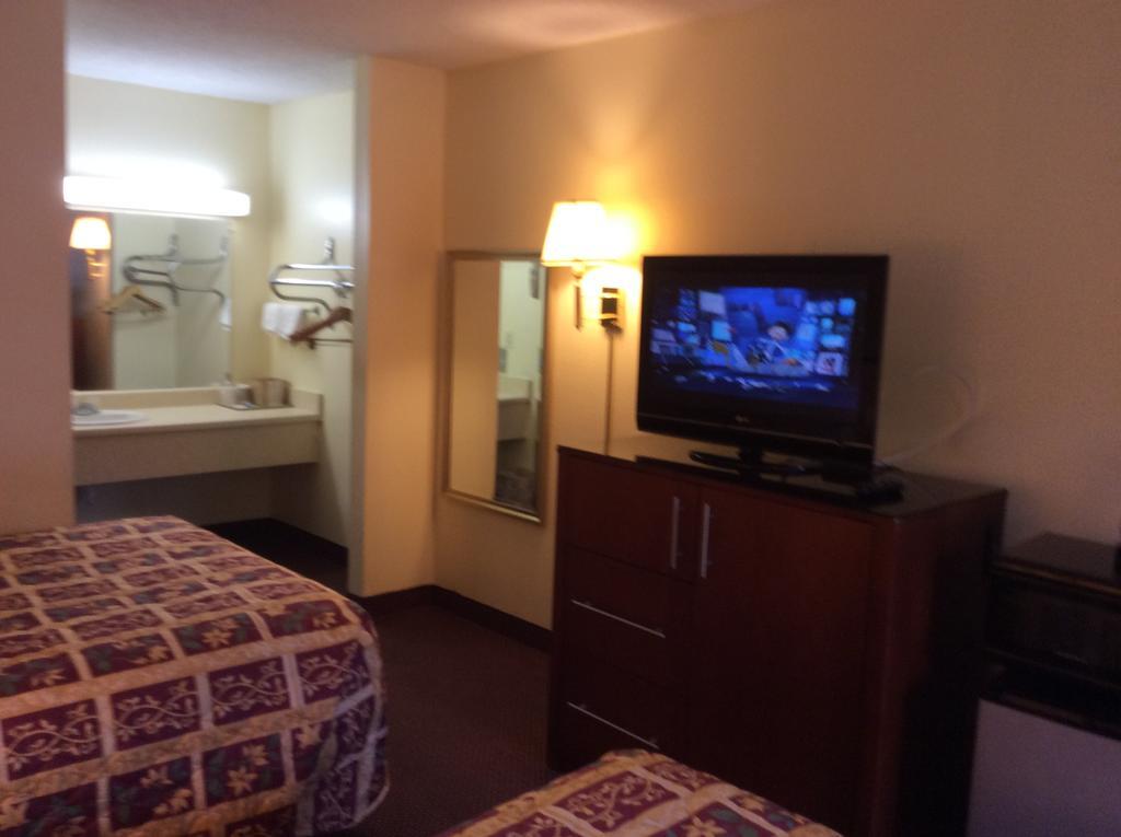 Americas Best Inn&Suites York Exterior foto